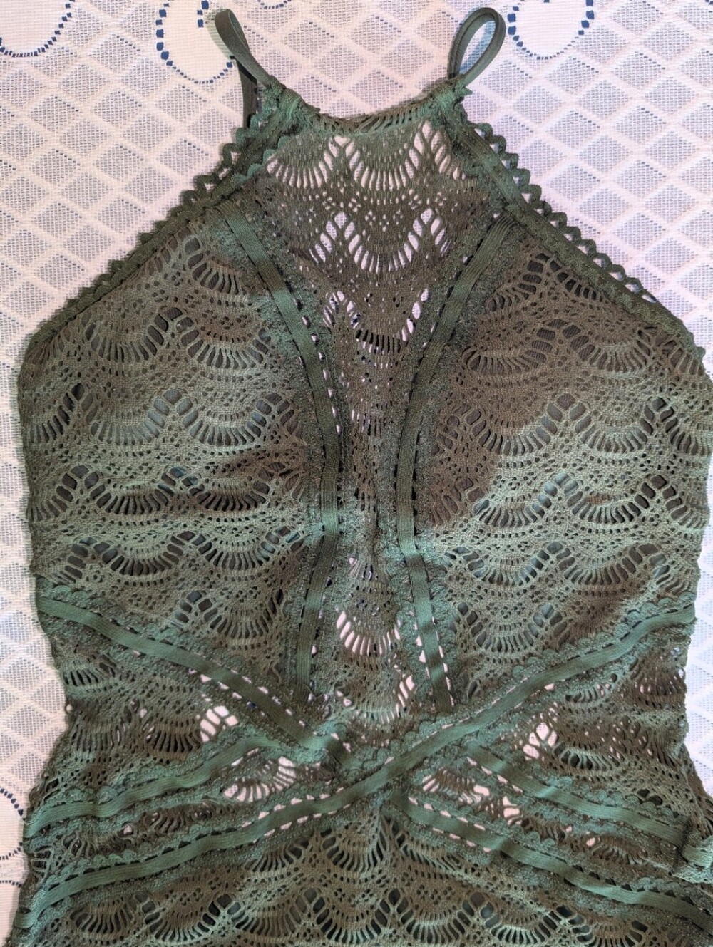 Becca by Rebecca Virtue Color Play Womens Crochet One Piece Swimsuit Green Large - Picture 9 of 13